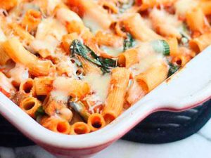 Запеканка из пасты с сыром - фото